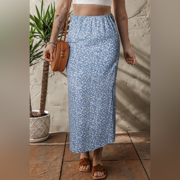 NEW! 🔹 Desert Bloom BOHO FLORAL HIGH WAIST LONG SKIRT WITH SIDE SPLIT - Picture 1 of 5